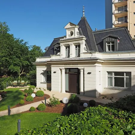 Kleines Palais 塞巴特黑灵斯多夫